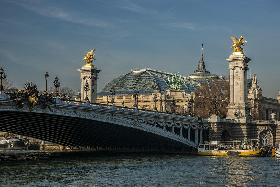 沿着塞纳河散步（一）